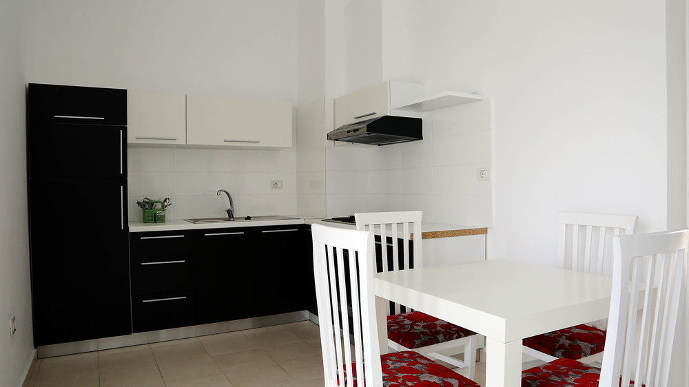 Bougainville Bay Apartments Sarandë Exterior foto